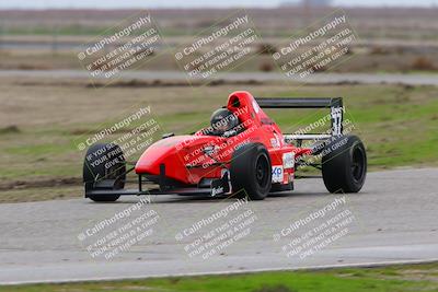 media/Jan-15-2023-CalClub SCCA (Sun) [[40bbac7715]]/Group 2/Qualifying (Sweeper)/